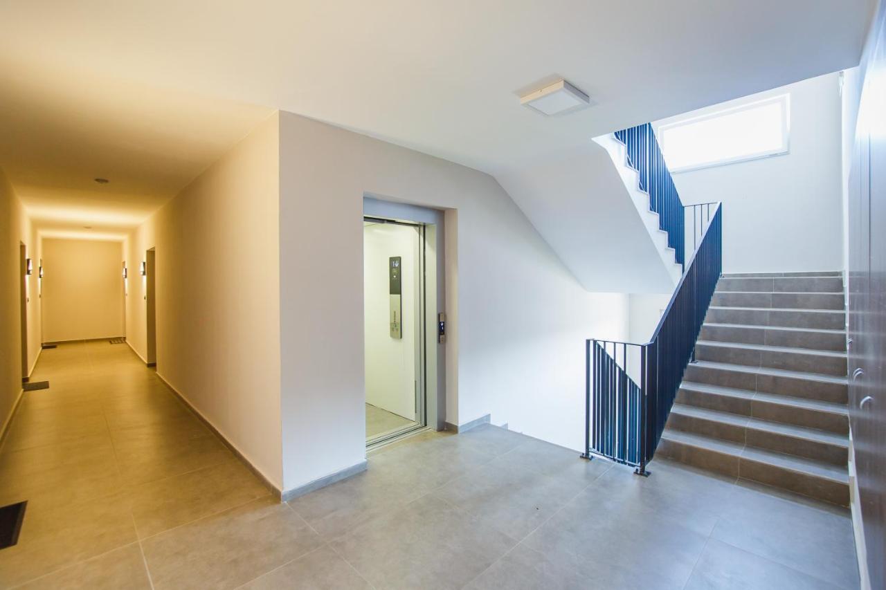Cappuccino Colors At West Residence Oradea Luaran gambar