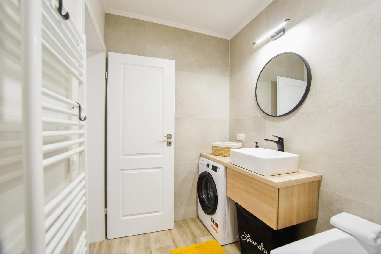 Cappuccino Colors At West Residence Oradea Luaran gambar